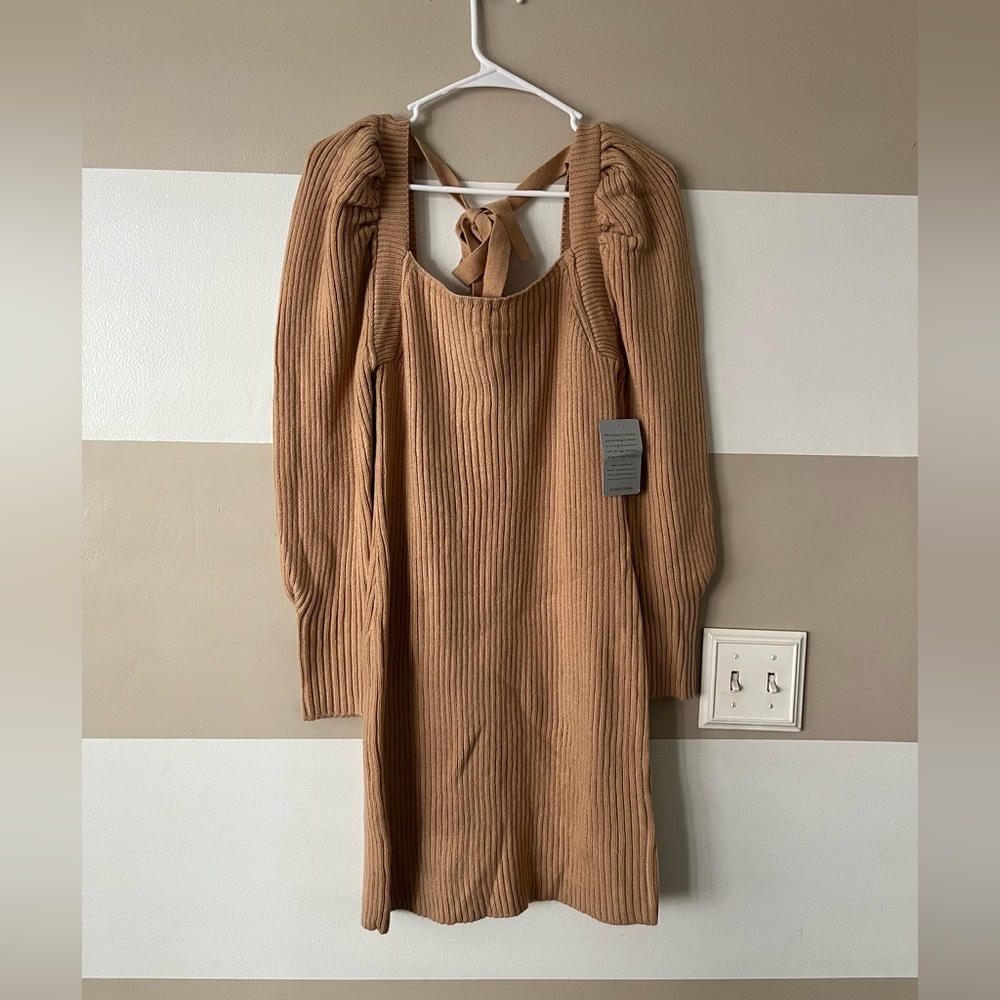 𝅺Wayf Dress Size Medium